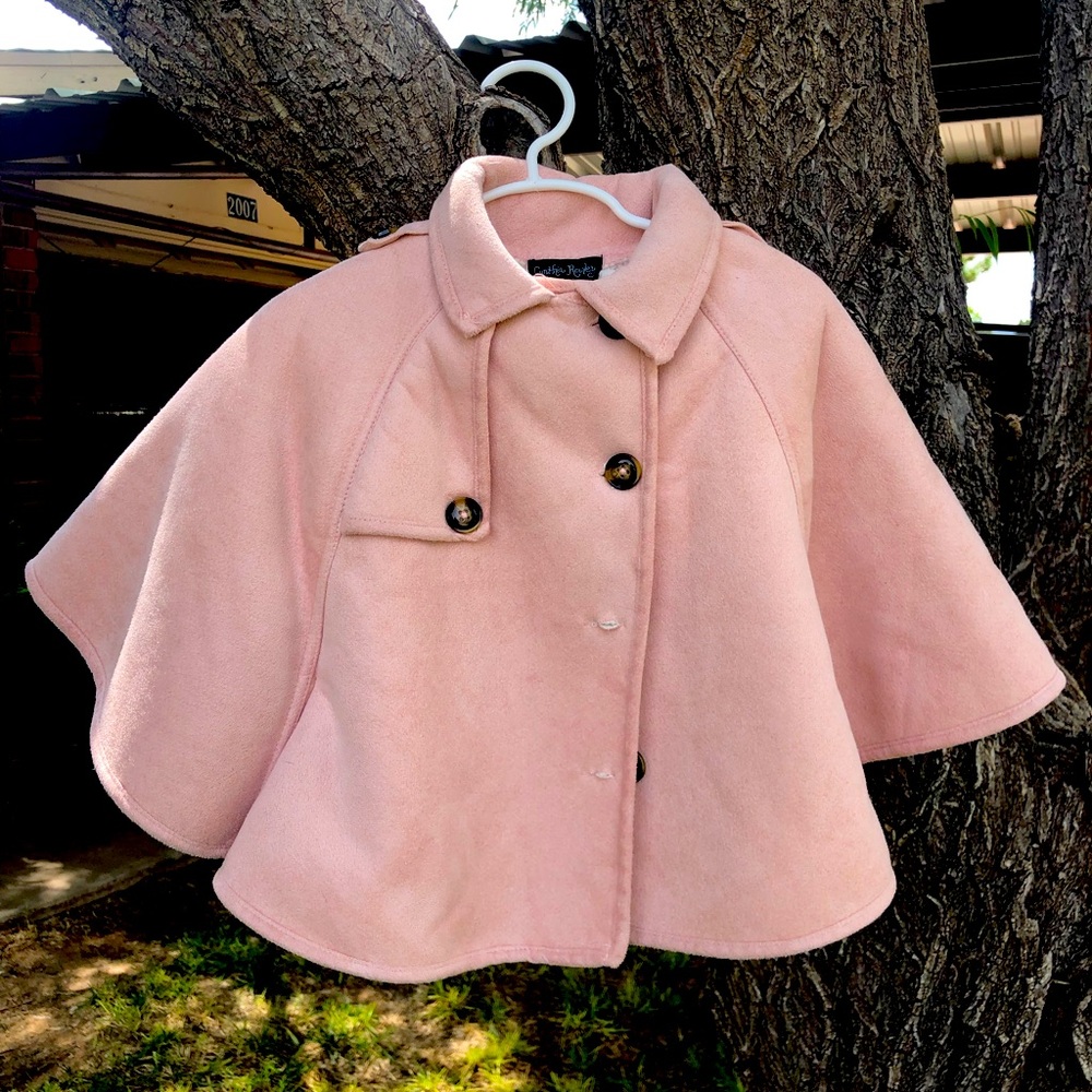 Girls pink cape